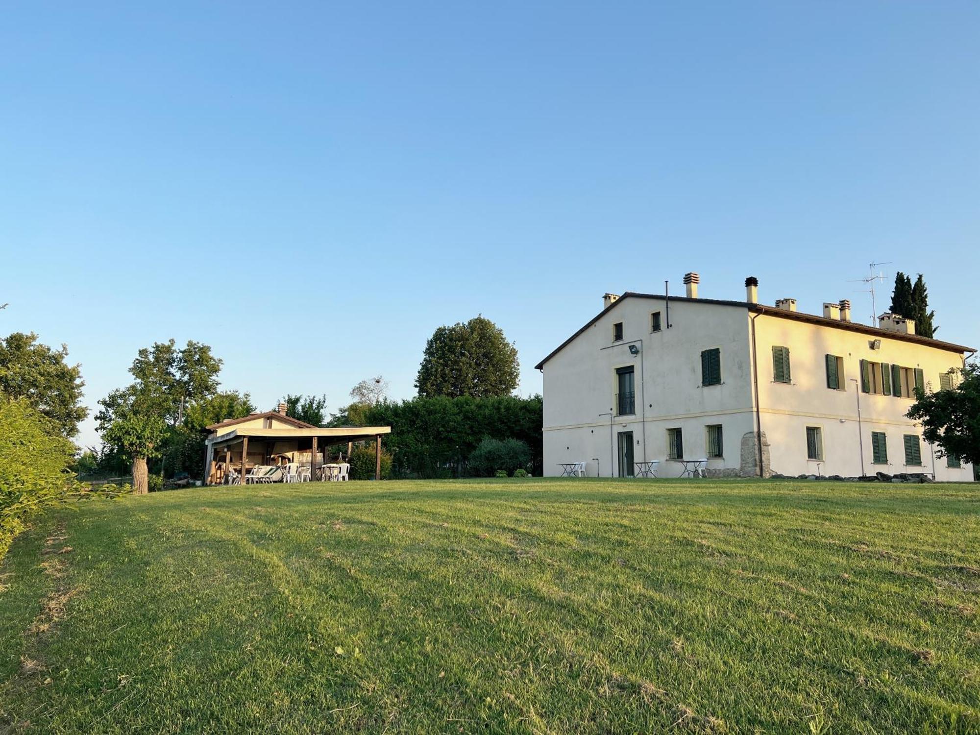 R&B Del Monte Bed & Breakfast Forli Exterior photo